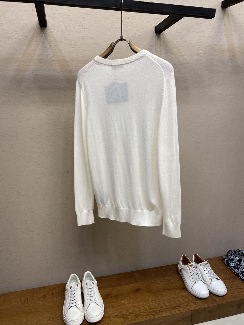Pra*a sweater